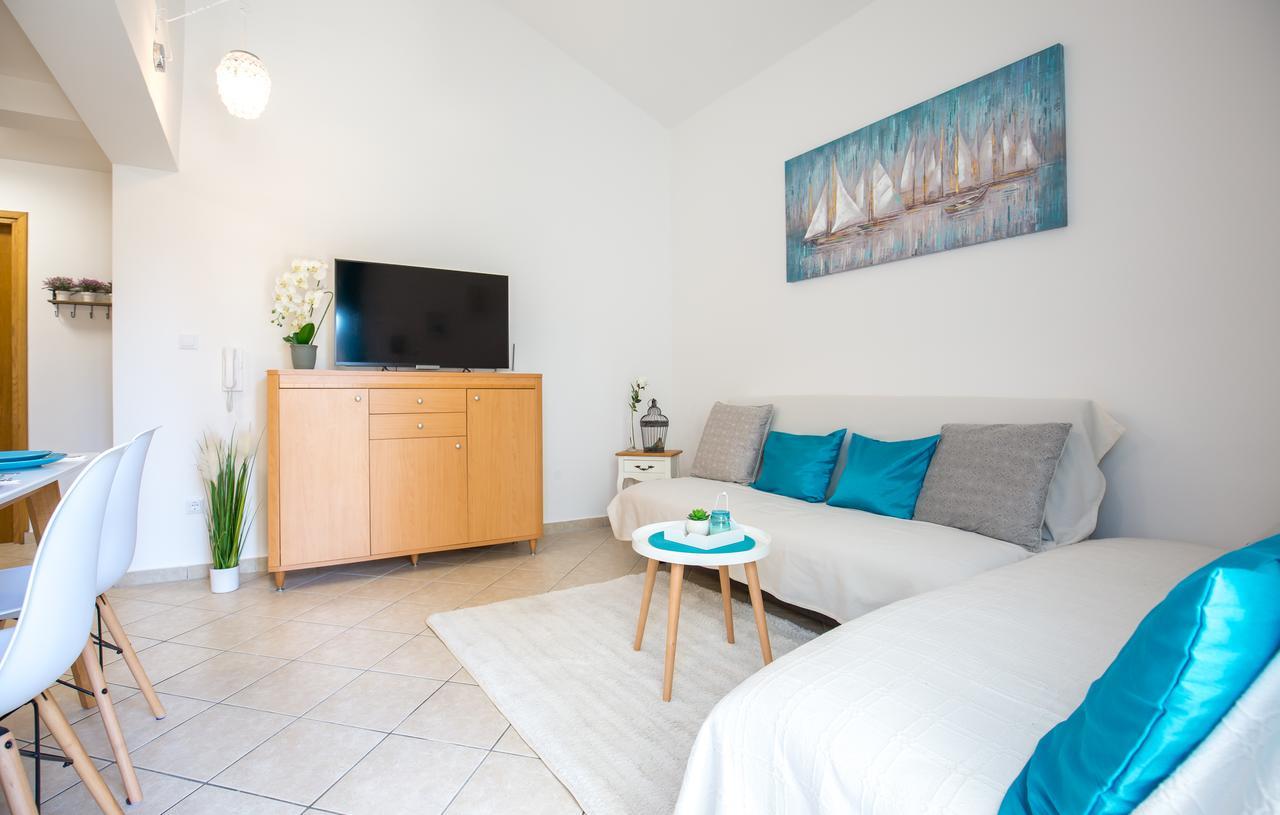 Mediteran Baska Voda Ngoại thất bức ảnh