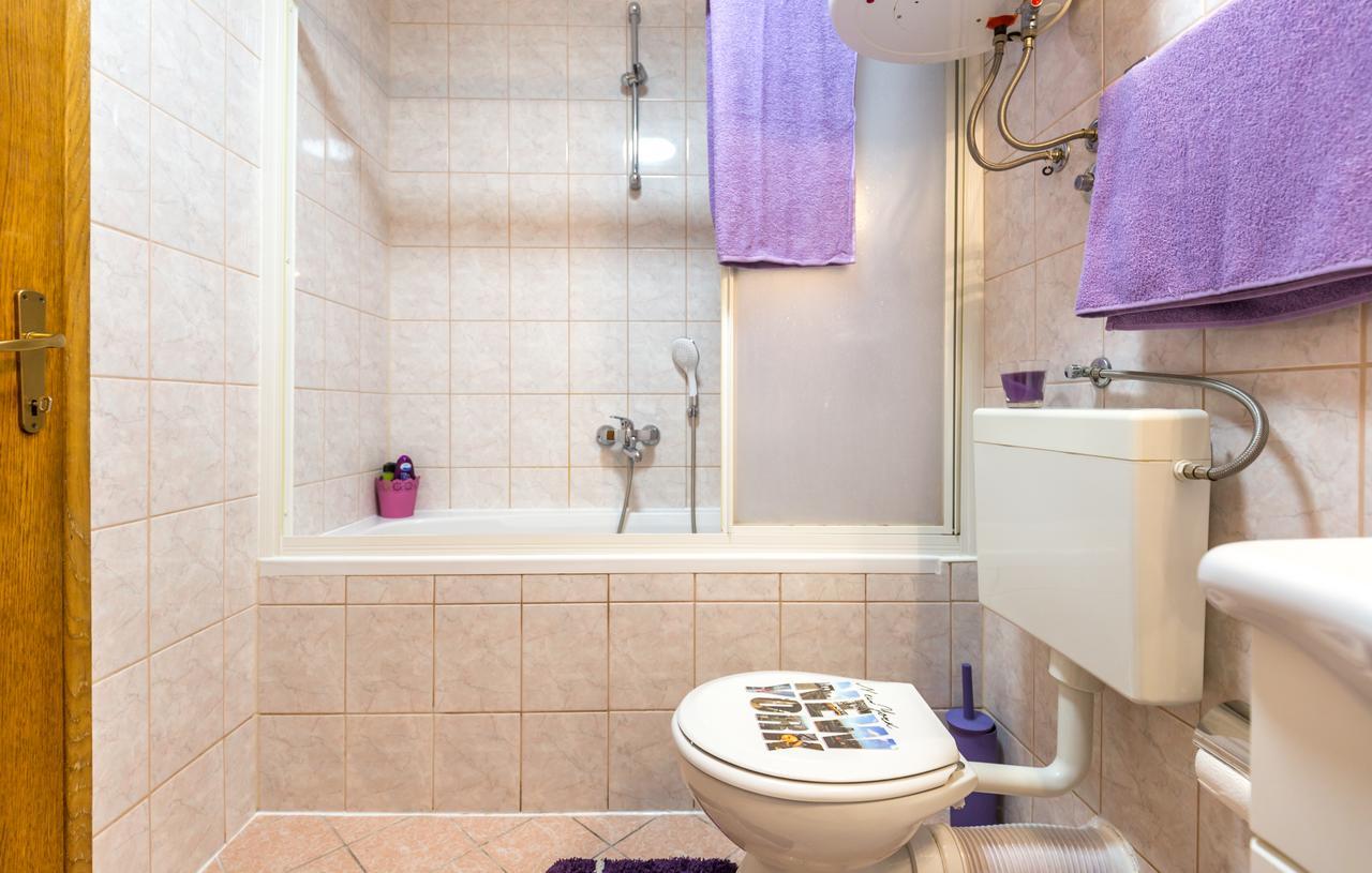 Mediteran Baska Voda Ngoại thất bức ảnh