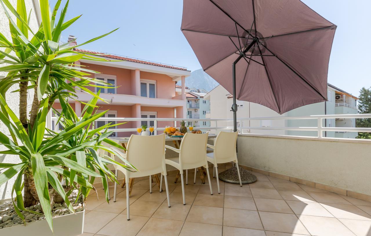 Mediteran Baska Voda Ngoại thất bức ảnh