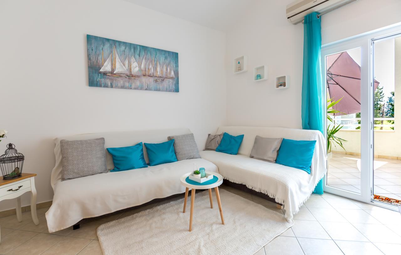 Mediteran Baska Voda Ngoại thất bức ảnh